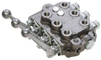 HYDRAULIC VALVE 3 SPOOL OPEN CTR